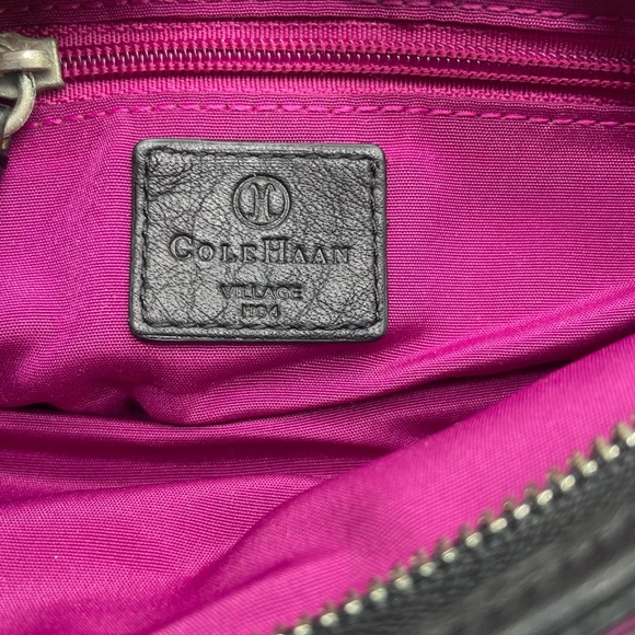 Vintage Cole Haan Y2K Wristlet - Picture 5 of 8